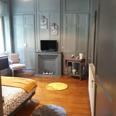 Hotel L'Escale Du XIX Eme Lillers Zewnętrze zdjęcie