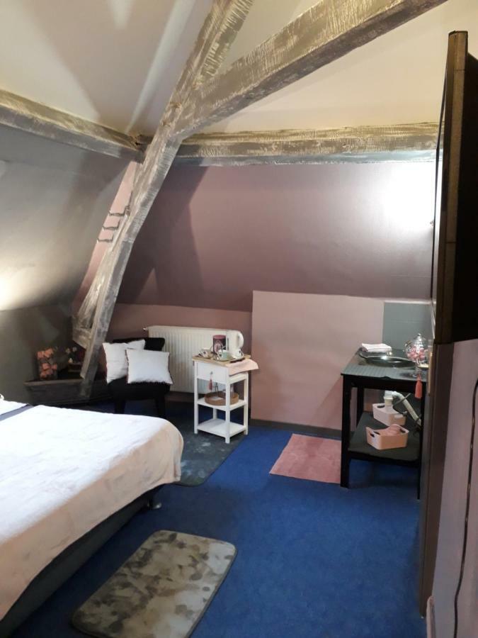 Hotel L'Escale Du XIX Eme Lillers Zewnętrze zdjęcie